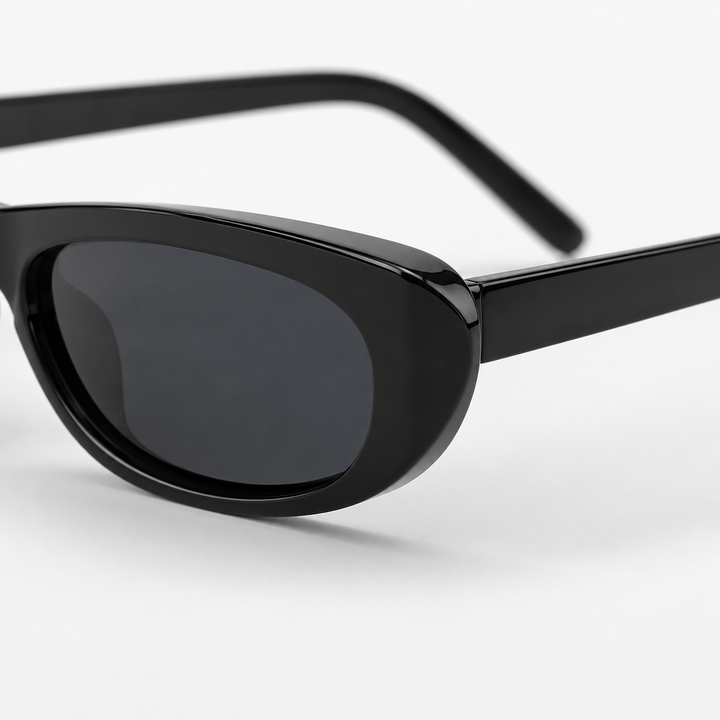 Classic Black Cat-Eye Sunglasses